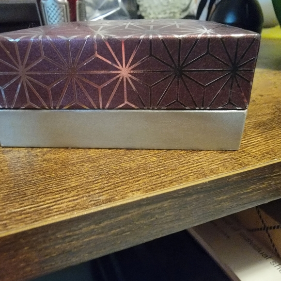 Earrings - Picture 5 of 5